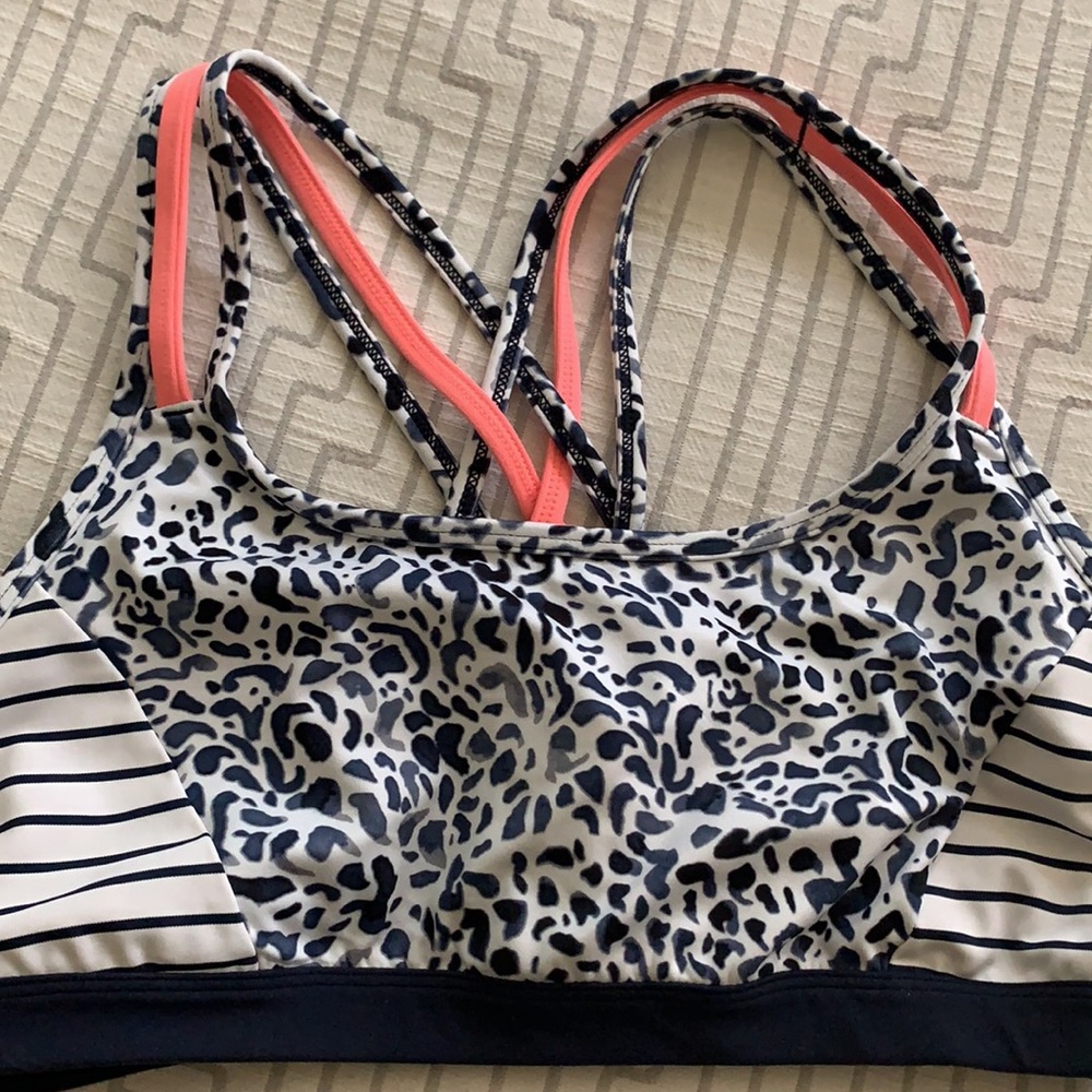 Athleta Hyper Focused Bra Multi Print Sports L - image 5